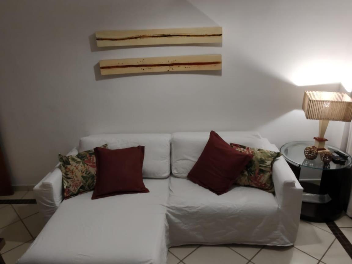 Cabo Frio Praia Do Forte, 50M Praia Appartement Buitenkant foto